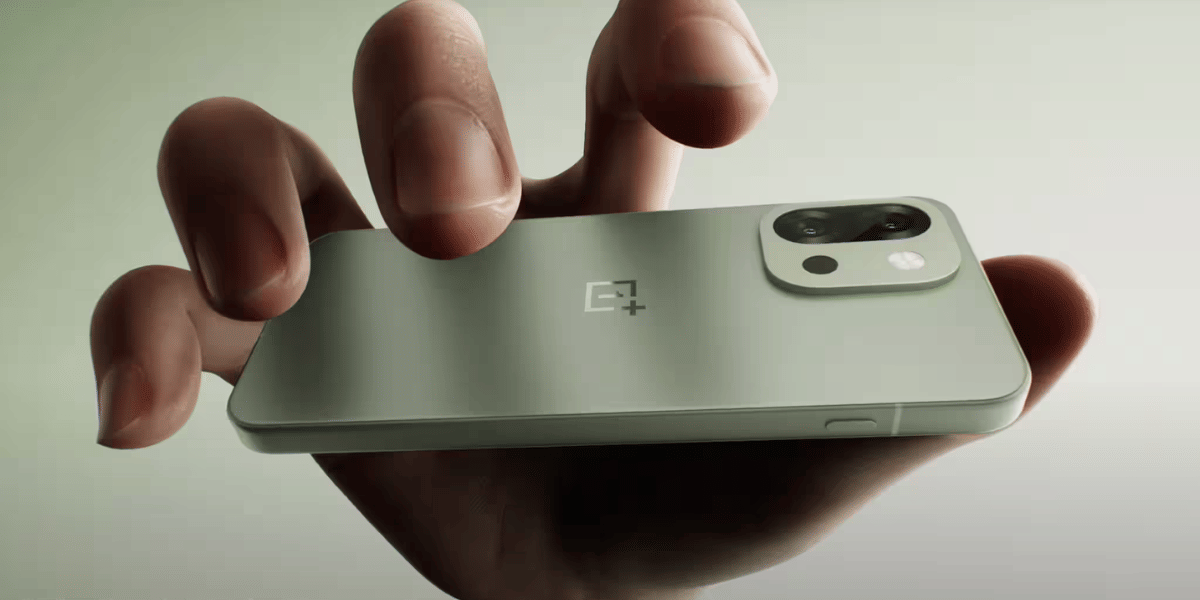 OnePlus 13s Discount Brings Premium Flagship Under Rs 50,000
