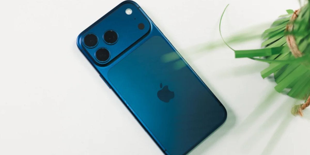 iPhone 18 Pro Max 5500mAh Battery Is Almost Confirmed: See Why