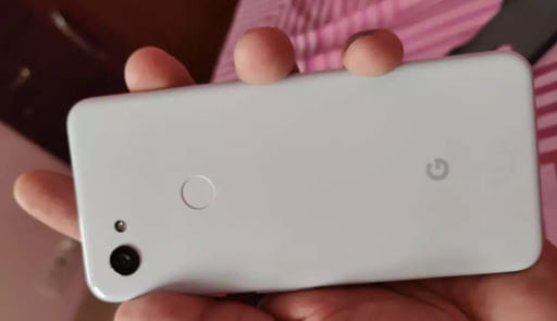 Google Pixel 3a Design Build