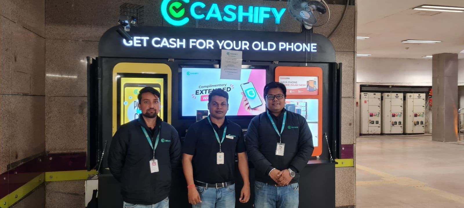 Cashify Kiosk Hauz Khas Metro Station, New Delhi