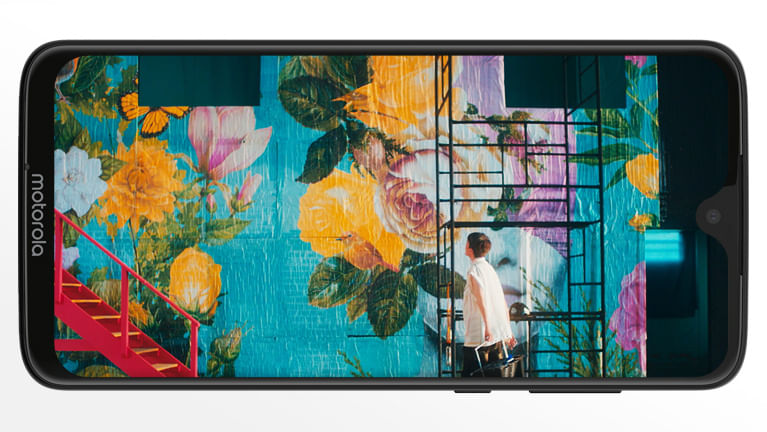 moto G7 display
