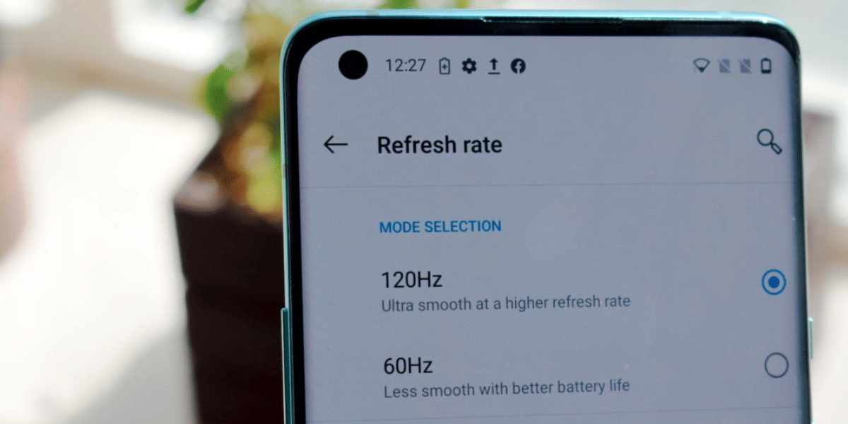 OnePlus 8 Pro Leaked Photo Shows 120Hz Refresh Rate