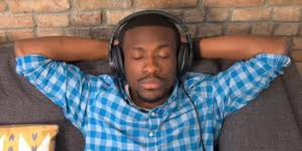 UrAvgConsumer Judner Aura