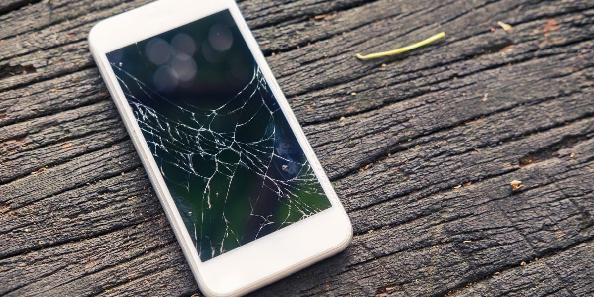 Use Good Case - How To Make A Smartphone Last Longer