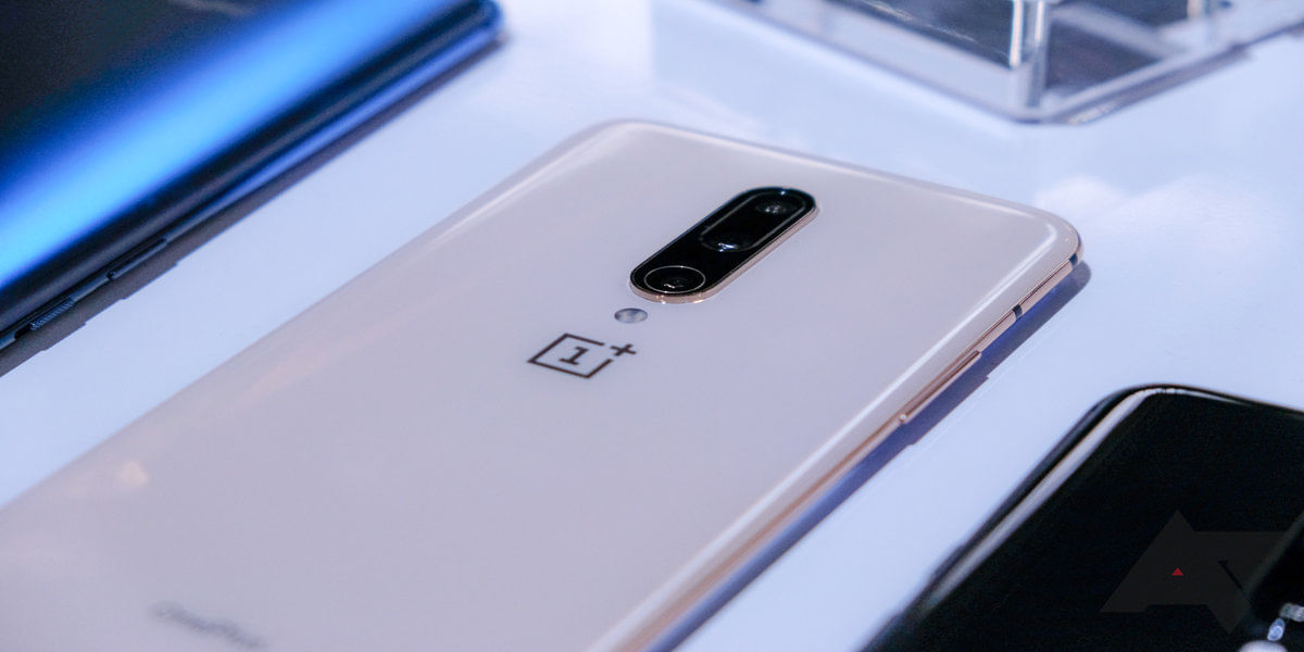 OnePlus 7, OnePlus 7 Pro Start Receiving OxygenOS Update