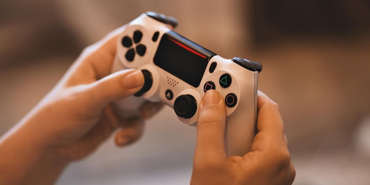 Best Bluetooth Gaming Controllers For Android And iOS!