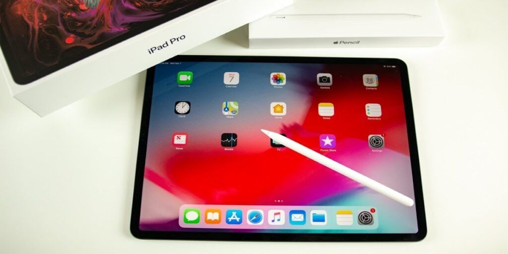 Best Drawing Tablets For Aspiring Graphic Designers ipad pro