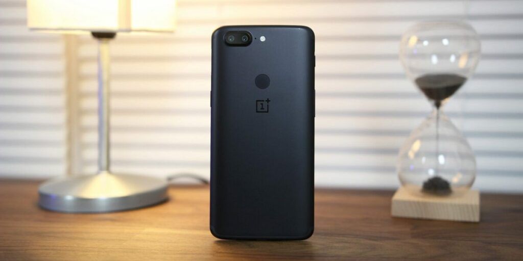 OnePlus 5T Gets Update