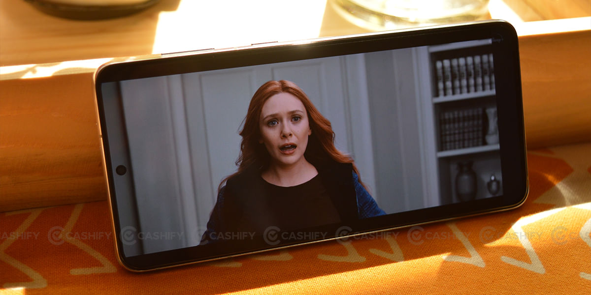 Samsung Galaxy S21 Plus display