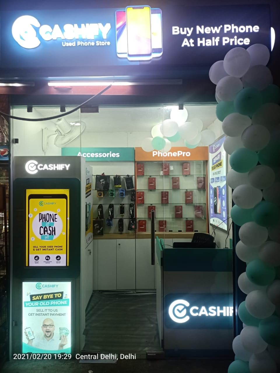 Cashify Buy, Sell and Repair Mobile Store Kashmiri Gate Metro