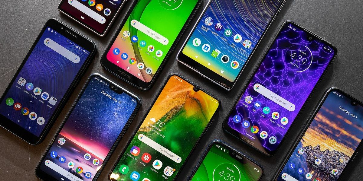 Global Smartphone Market 2020 – Apple Bags Top Spot, Samsung Declines