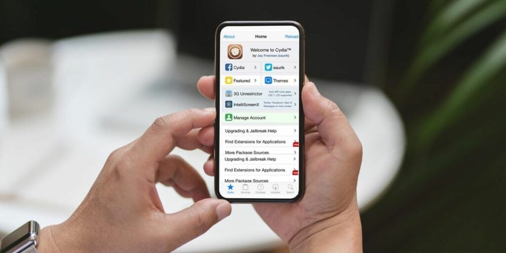 https://s3b.cashify.in/gpro/uploads/2021/03/01151251/iPhone-jailbreak-1024x512.jpg