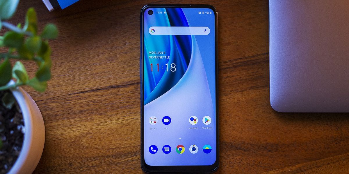 OnePlus Starts Rolling Out OxygenOS 11 Update