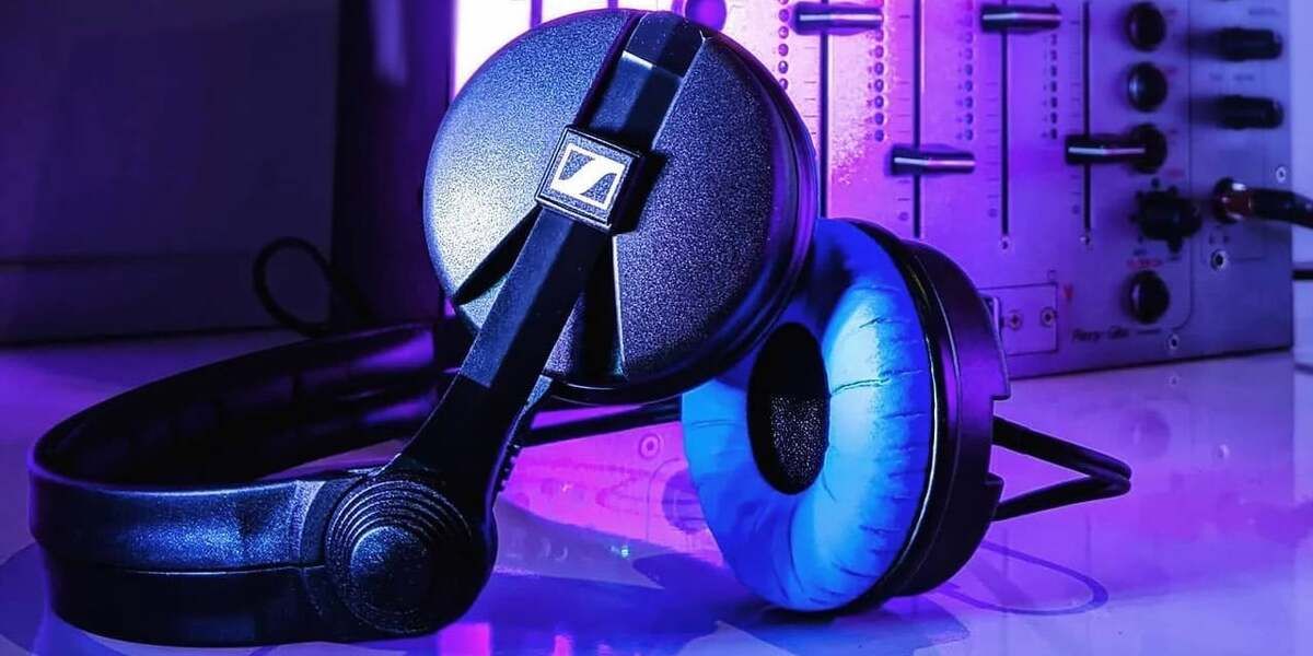 Sennheiser HD 25 Blue Special Edition Launched In India: Price, Specs
