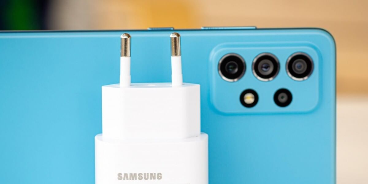 Samsung Galaxy S22 To Come With 65W Fast Charging Tech: Report