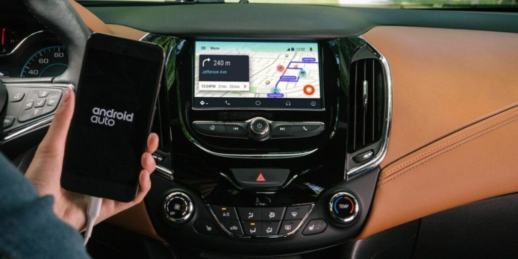 Connect Android Auto to Car Display