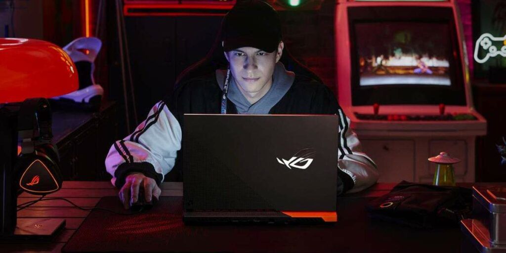 Asus ROG Strix G15 Advantage Edition Design