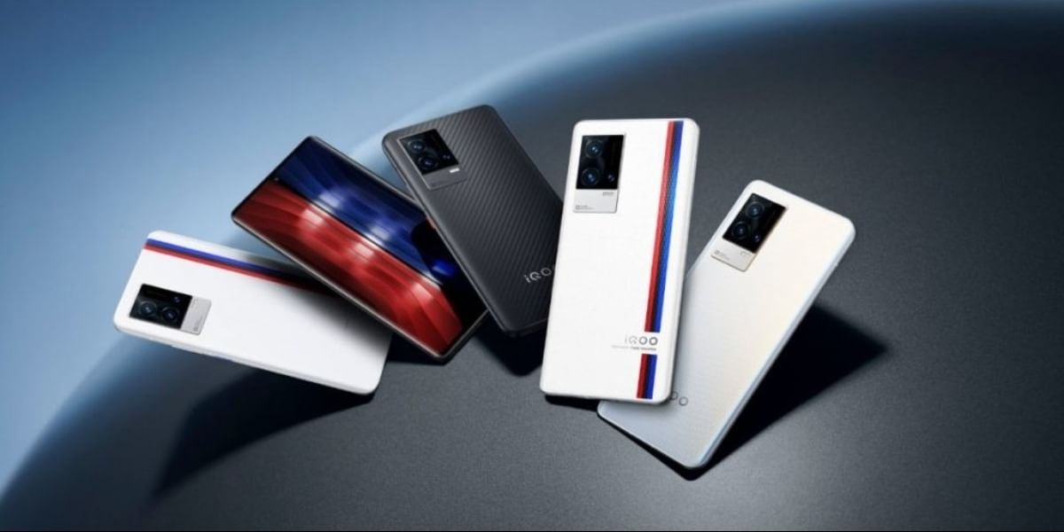 iQoo 8, iQoo 8 Pro Launched Featuring Triple Rear Cameras and 120W Fast Charging