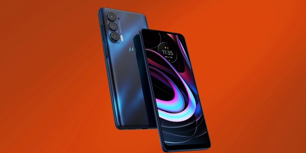 Motorola Edge 2021 Front and Back