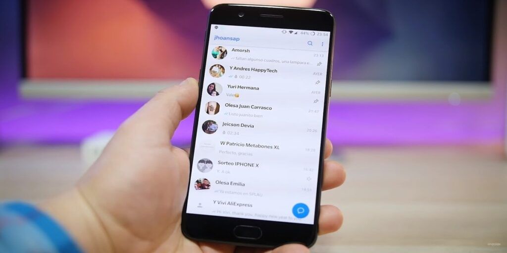 Whatsapp chat transfer