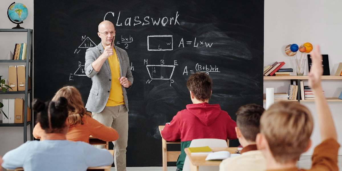 Teacher’s Day WhatsApp Stickers: Step-By-Step Guide To Download and Send