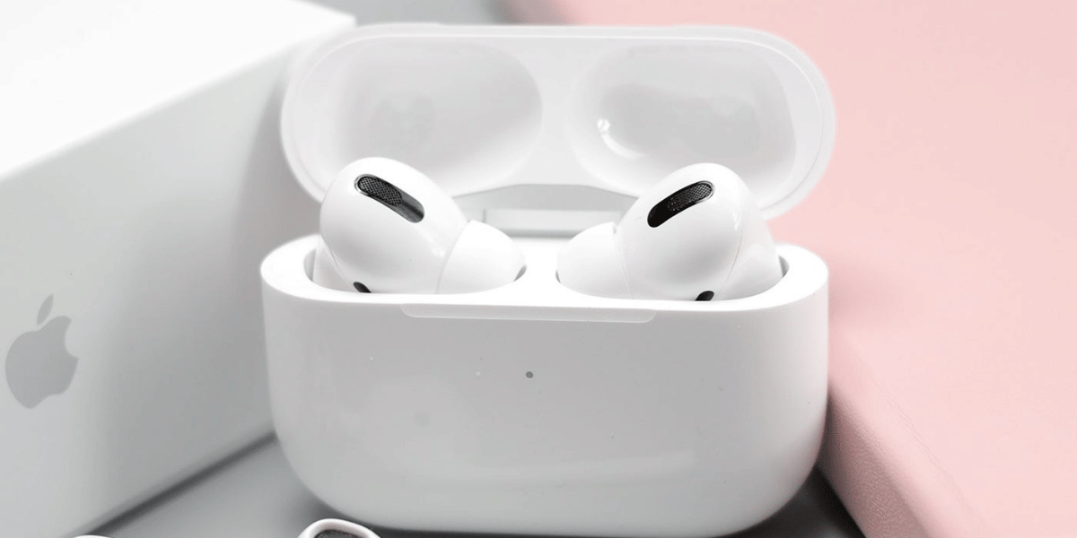 Here’s How The Next Apple AirPods Fitness Tracking Feature Could Work