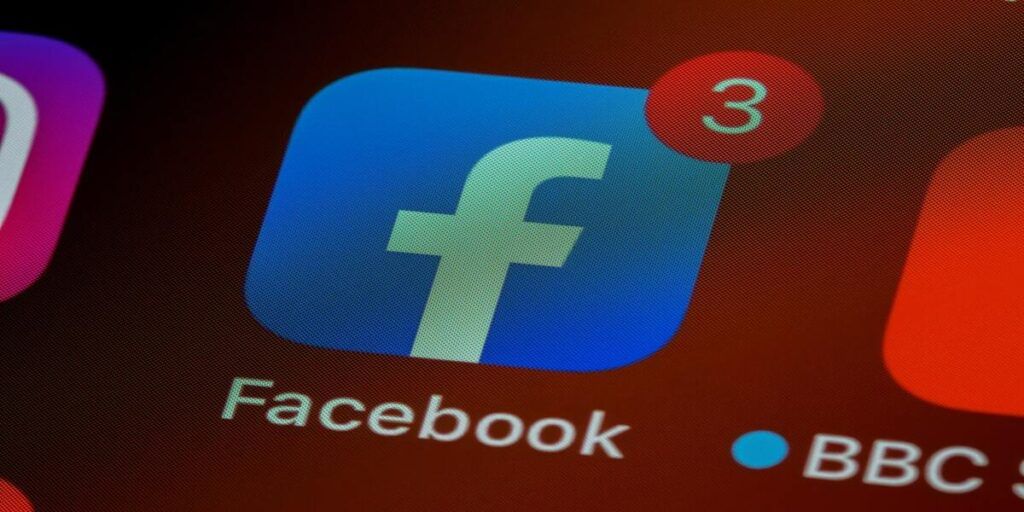 https://s3b.cashify.in/gpro/uploads/2021/10/09143530/Facebook-Outage-1024x512.jpg