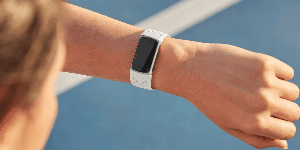 Fitbit Rolling Out New Updates For its Wearables: ECG App