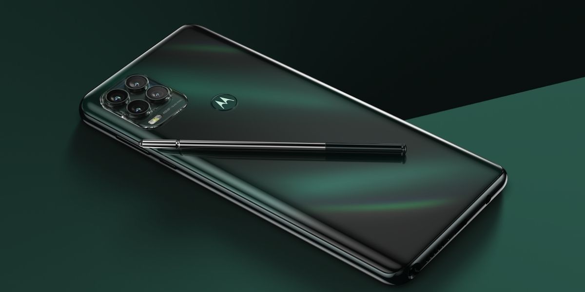 Moto G Stylus 2022 Surfaces in New Renders