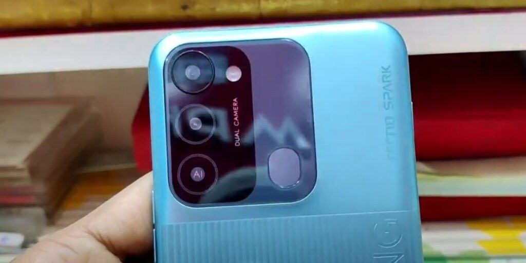 https://s3b.cashify.in/gpro/uploads/2021/12/06210143/Tecno-Spark-Go-2022-Edition-Live-Images-1024x512.jpg