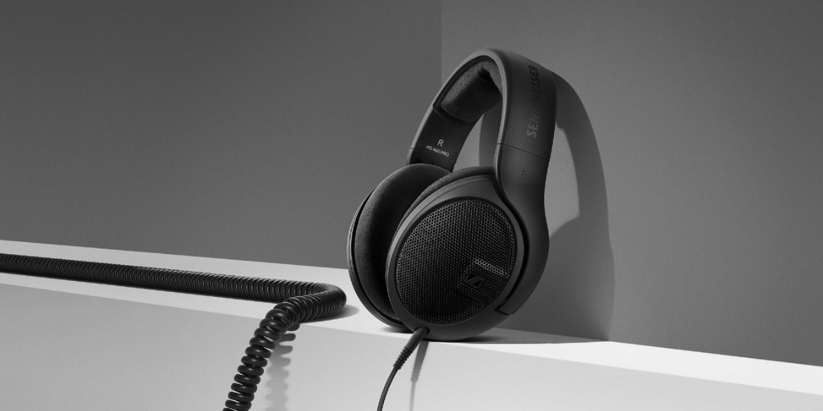 Sennheiser HD 400 Pro Studio Headphones Launched in India at a Premium Price