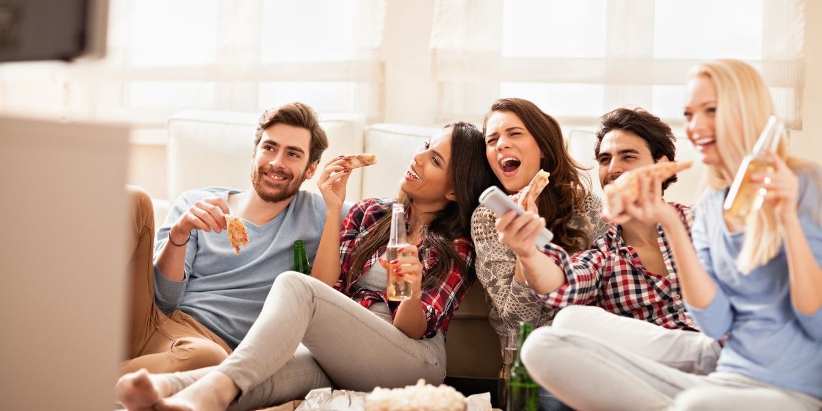 How To Watch Movies With Friends Online Using Watch Party Apps