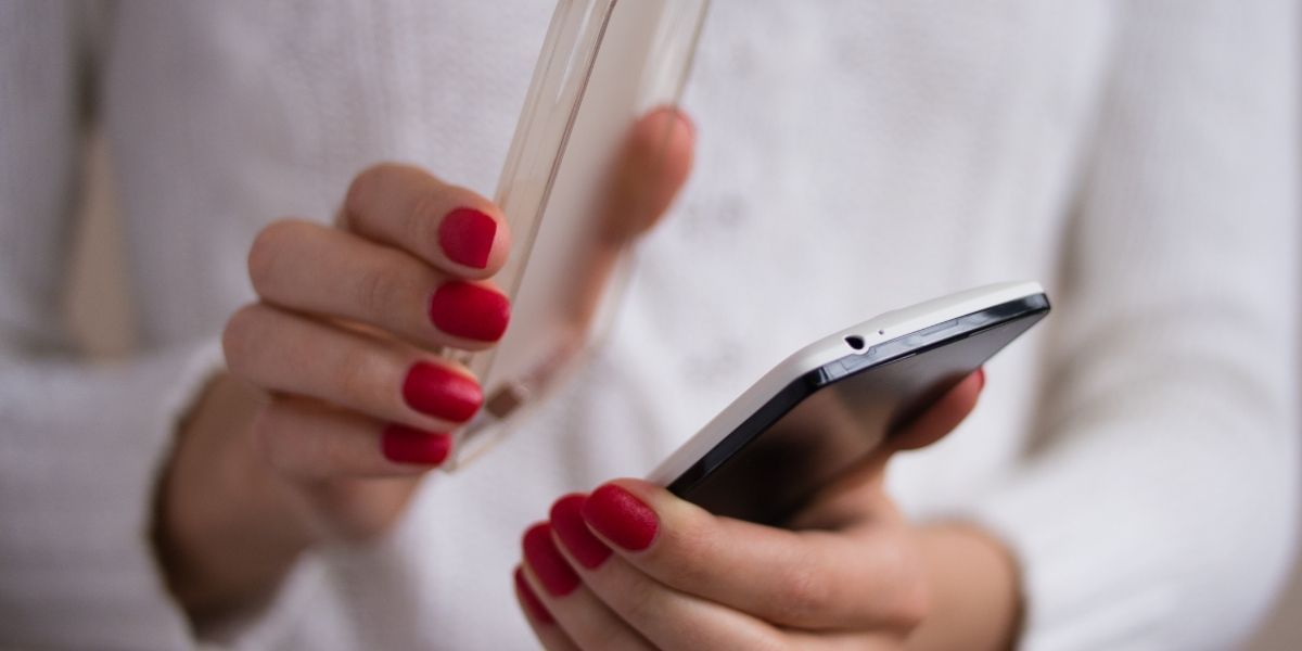 A Buyer’s Guide To Choose The Best Mobile Back Cover