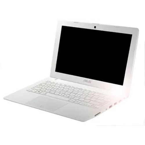 Asus Vivobook Fx200Ca Kx219D Core I3 3Rd Gen 4 Gb 500 Gb Dos Front