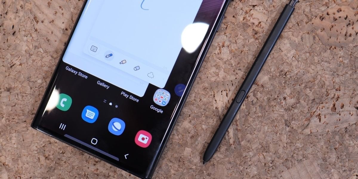Samsung Galaxy S22 Ultra Screen Flickering Issues Reported: Details Here