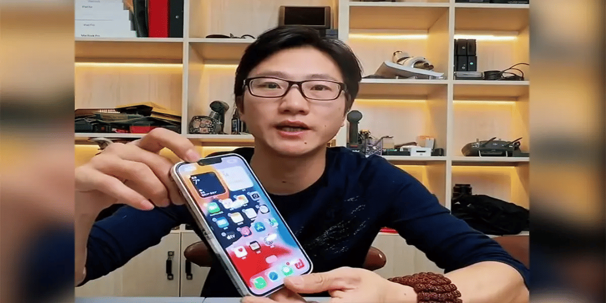 Modder Built an iPhone 13 Pro Max “Ultra” With More Ports, etc.