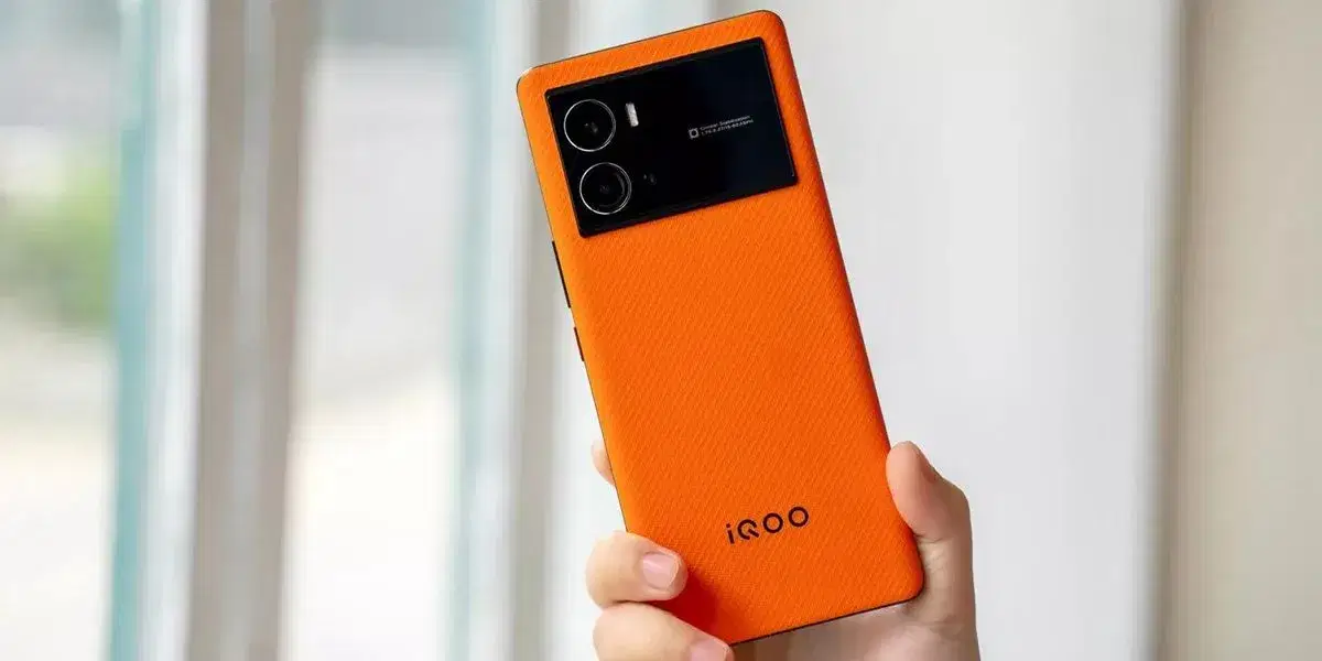 iQOO 9