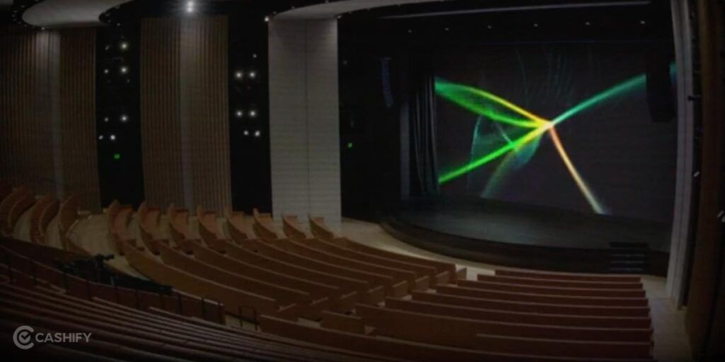 Apple theatre