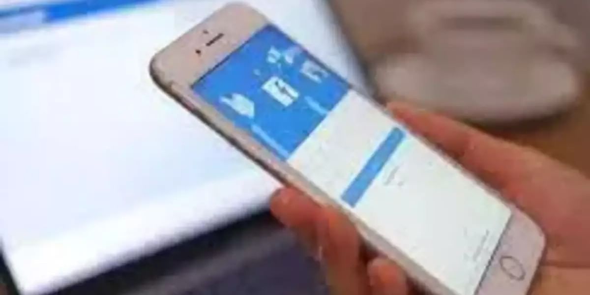 Facebook Accused Of Blocking These Health Sites