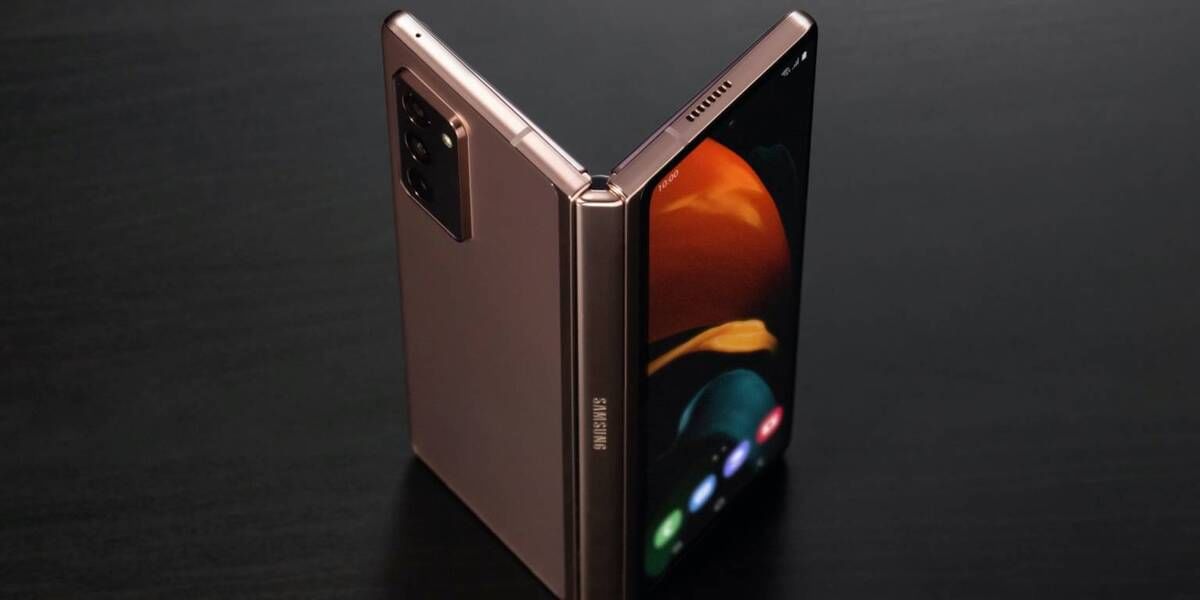 foldable iPhone