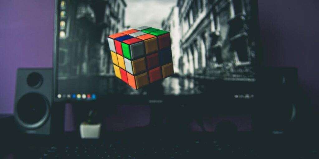 The world-changing Rubik' Cube