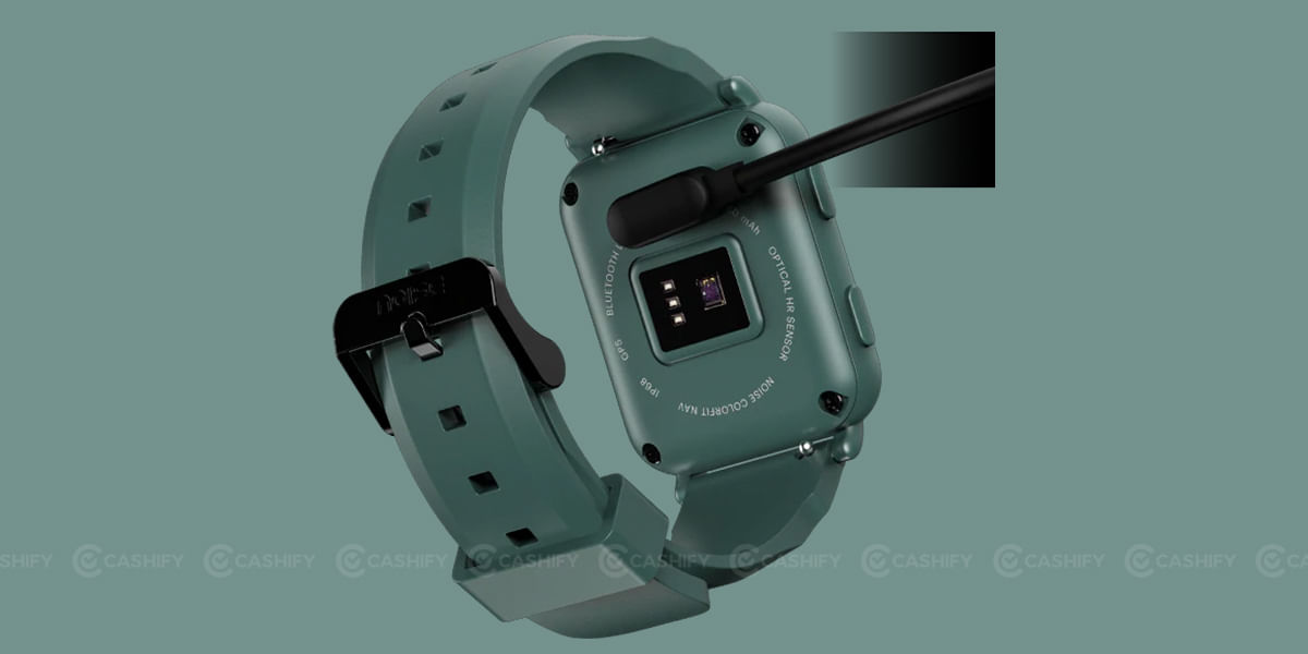 Noise Colorfit Nav charging