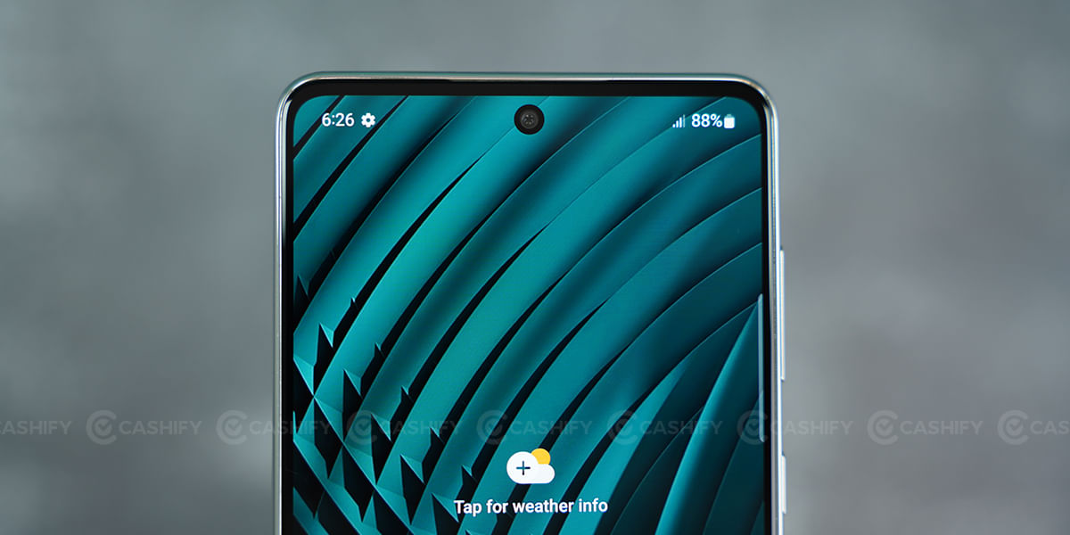 Samsung Galaxy A73 5G front camera