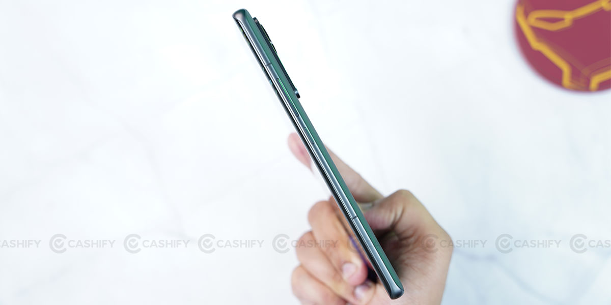 Xiaomi 12 Pro right side