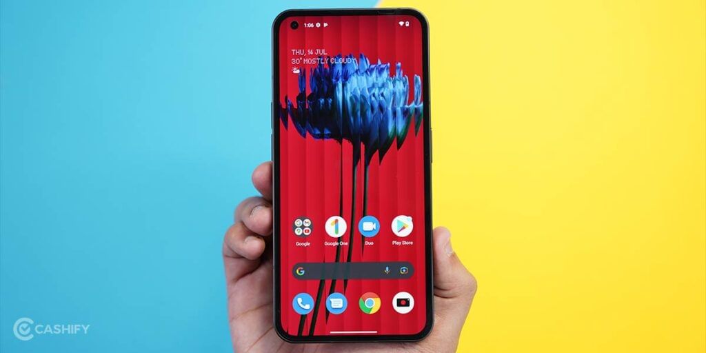 Nothing Phone 1 Flexible OLED Display