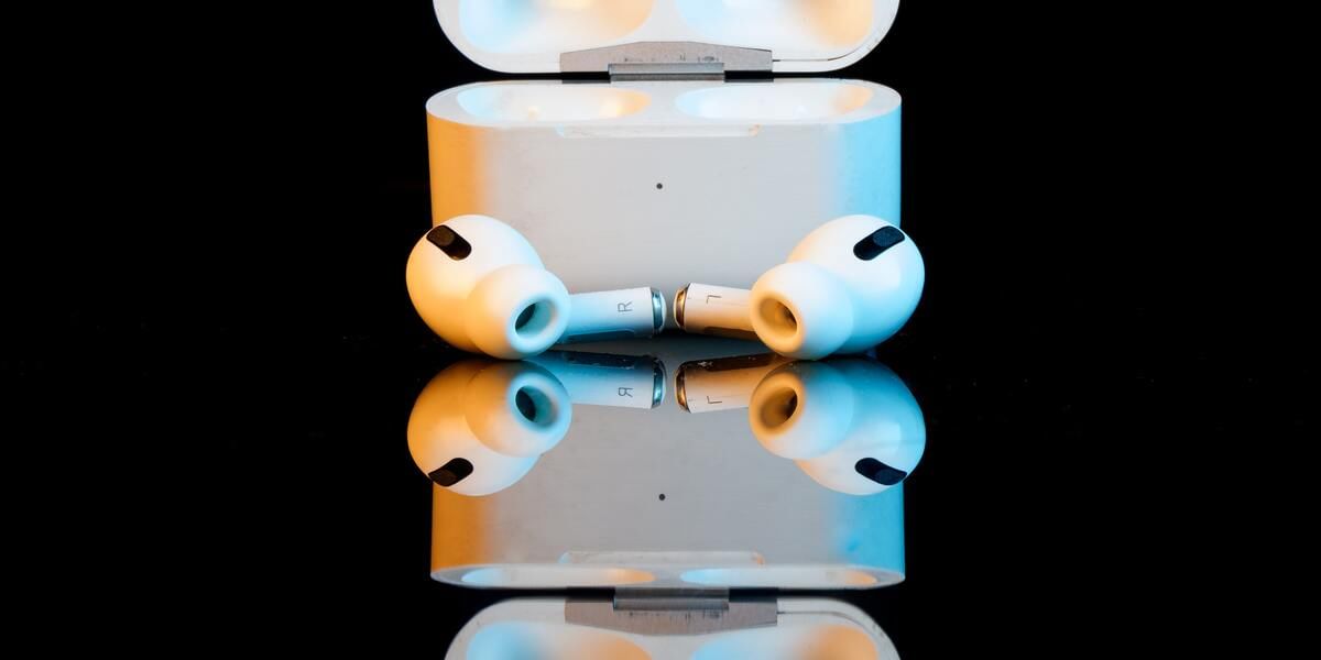 7 Best TWS Earbuds To Buy In India October 2025