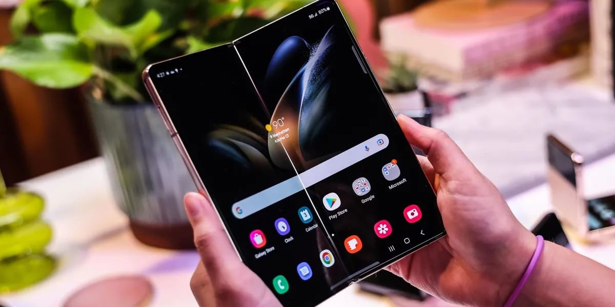 Galaxy Z Fold 4