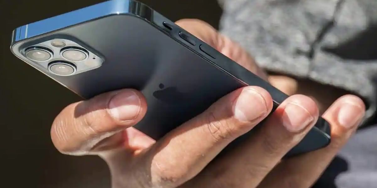 Apple Warns Of Vulnerability In Its Operating Systems: Read Here!
