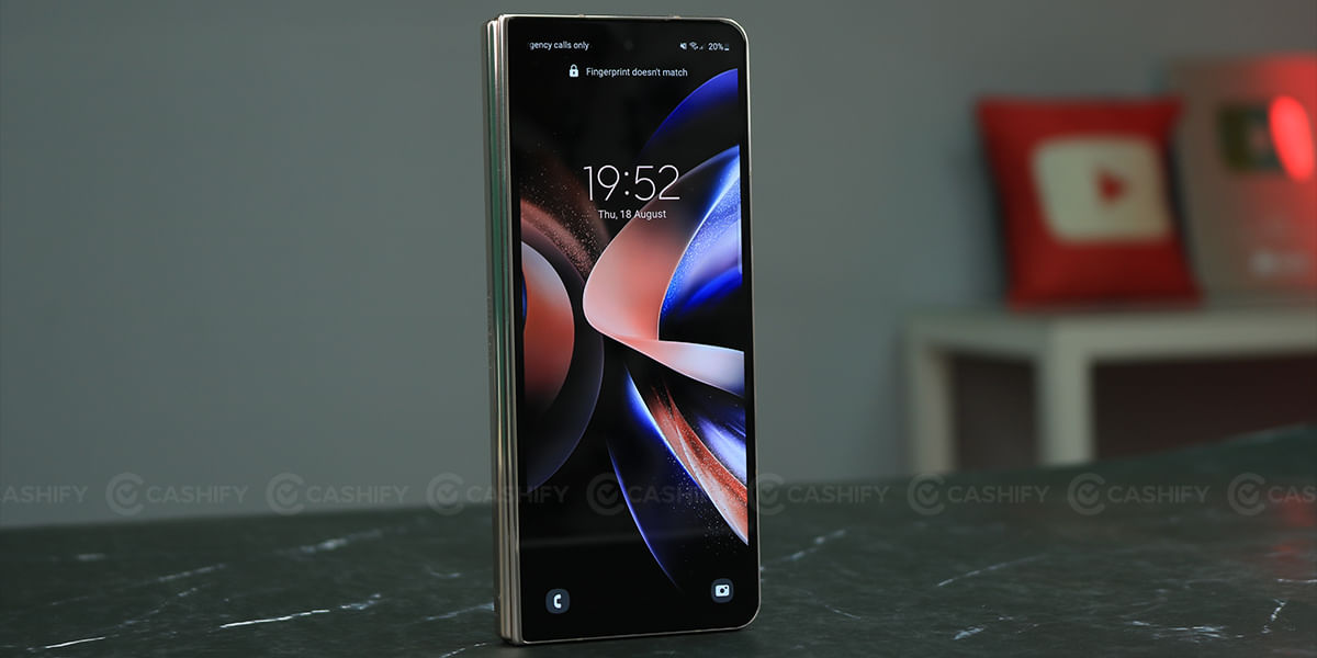 Galaxy Z Fold4 cover Display