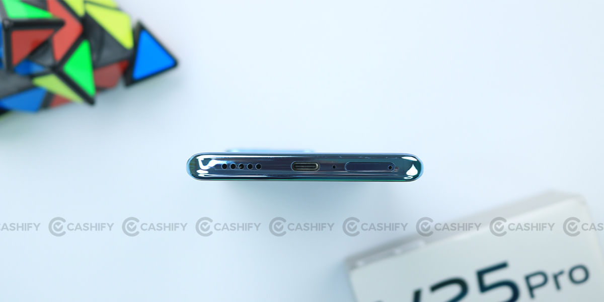 V25 Pro bottom side